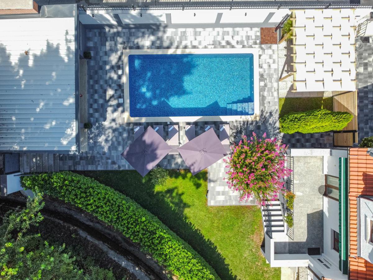 Villa The Oasis Trilj Esterno foto