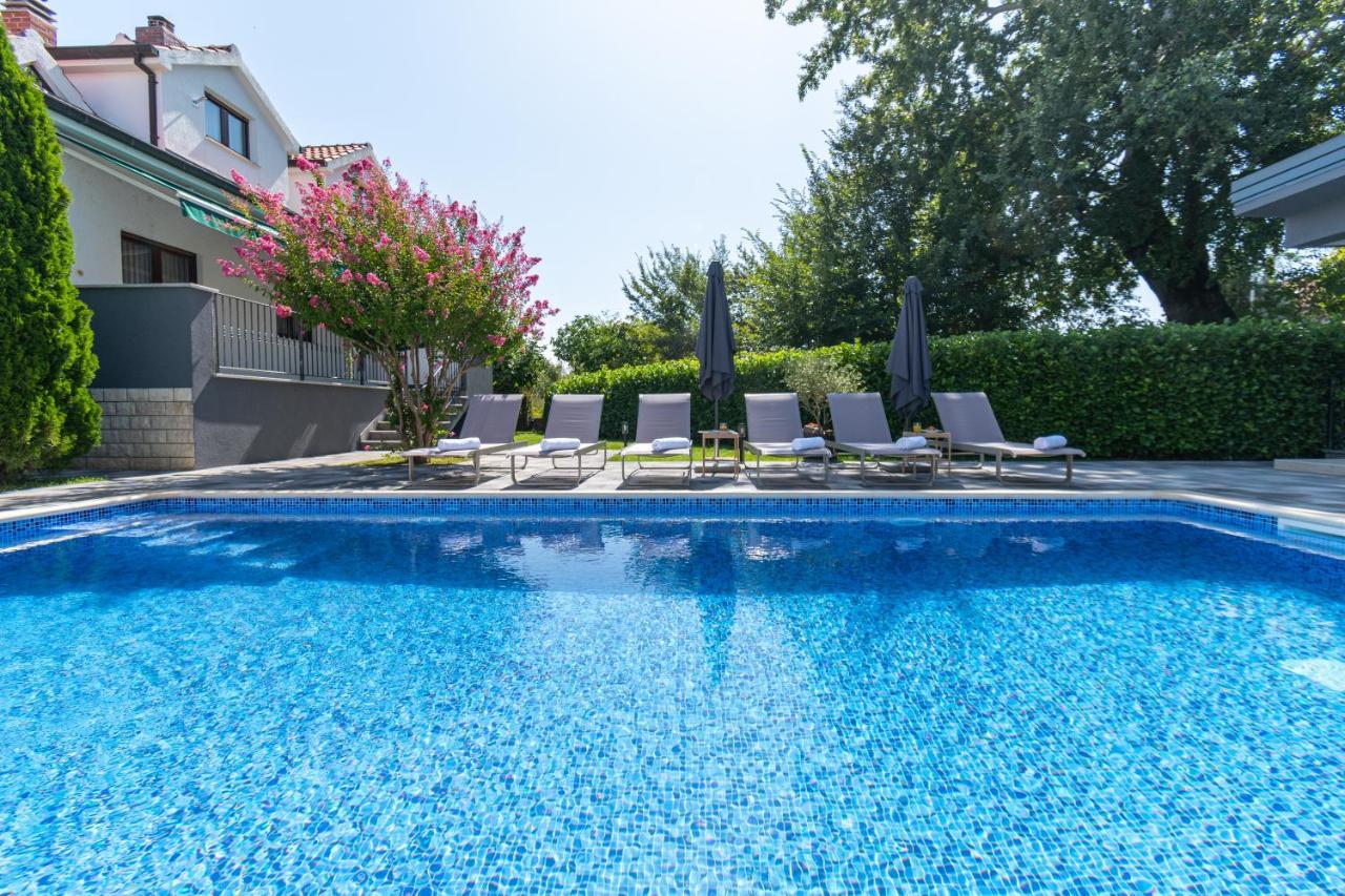 Villa The Oasis Trilj Esterno foto